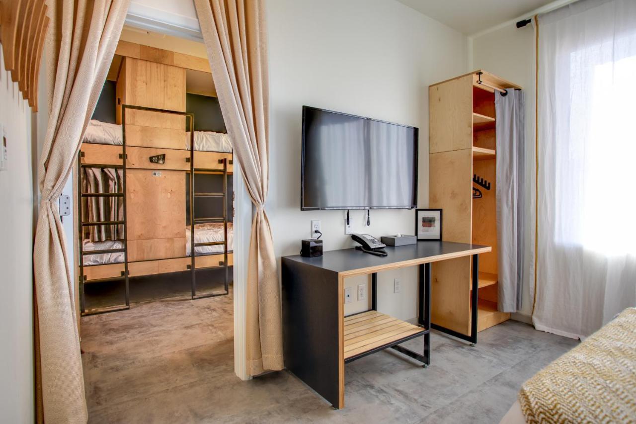 The Monterey Motel Альбукерке Экстерьер фото
