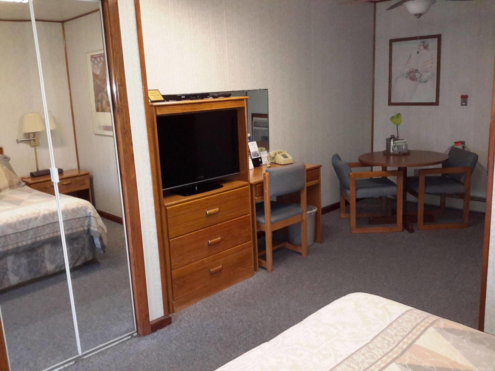 The Monterey Motel Альбукерке Экстерьер фото