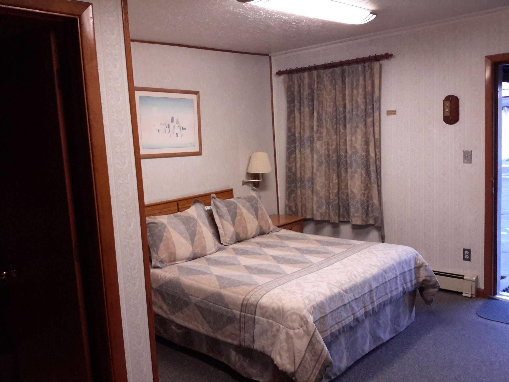 The Monterey Motel Альбукерке Экстерьер фото